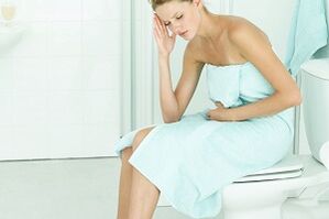 Schmerzen im Unterbauch mit Blasenentzündung bei Frauen